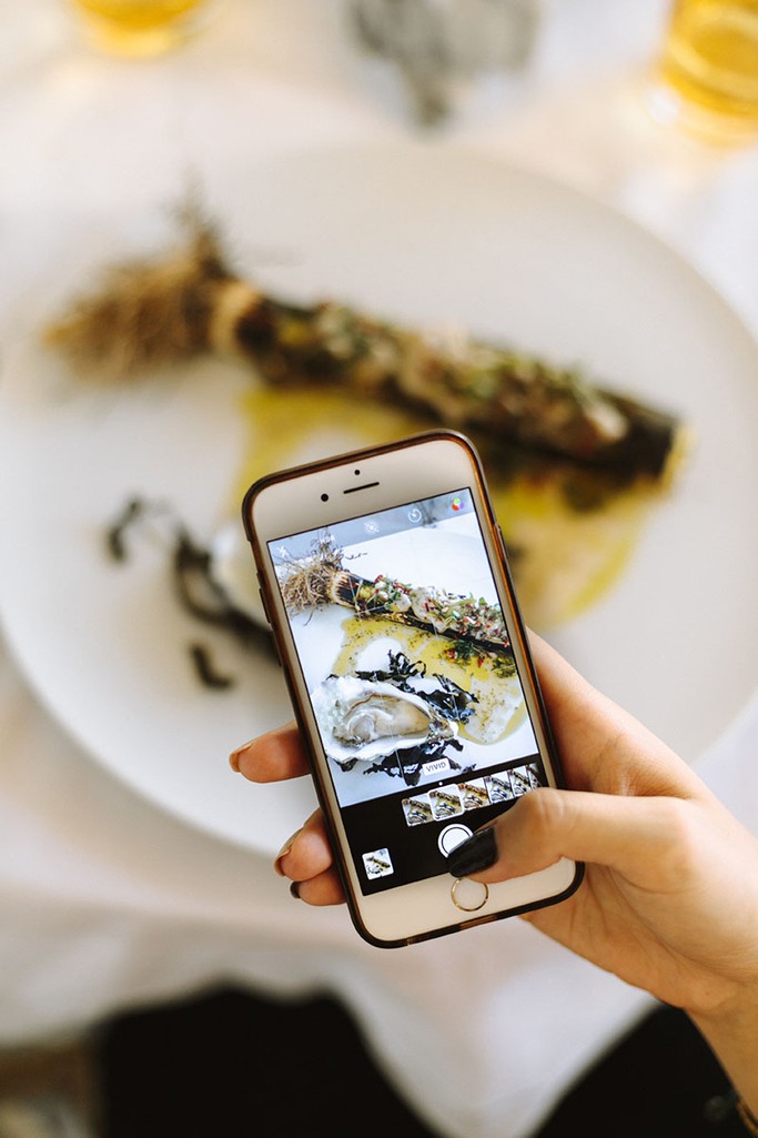 More and more restaurants are focusing on the visual experience, making customers willing to share their experiences in social media